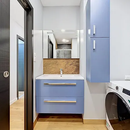 Appartement Le Petit Charles - 2pers - Clim - Centre - Proche Gare